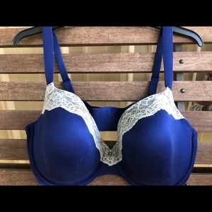 Victoria Secret Bra  38DDD Underwire